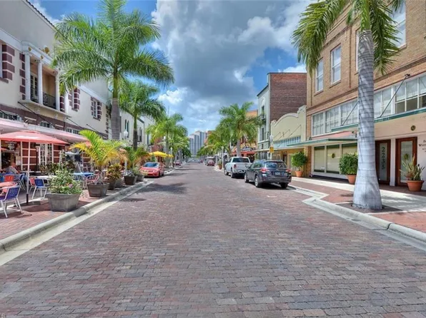 THE DEAN, 1415 Dean St #0B-1Ba-418Sqft, Fort Myers, FL 33901