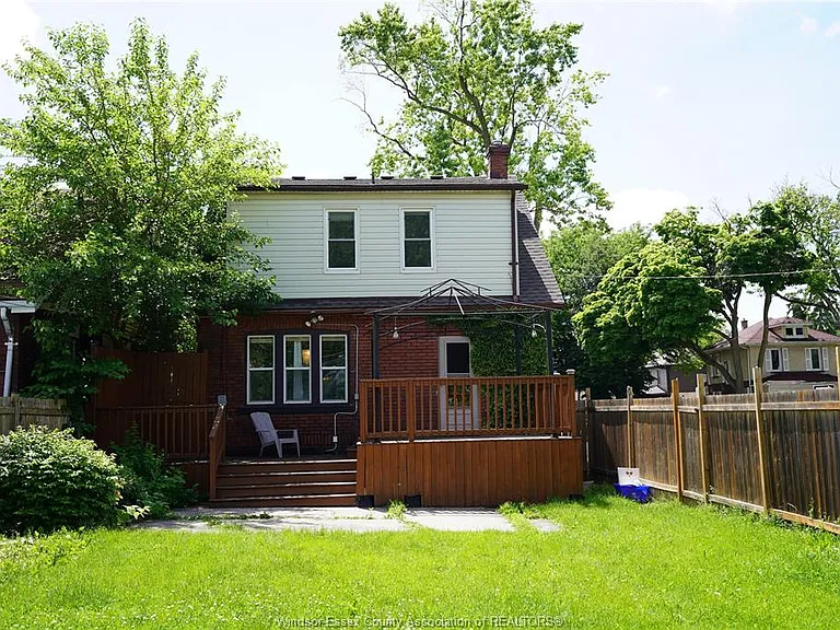 1450 Bruce Ave — Photo 9