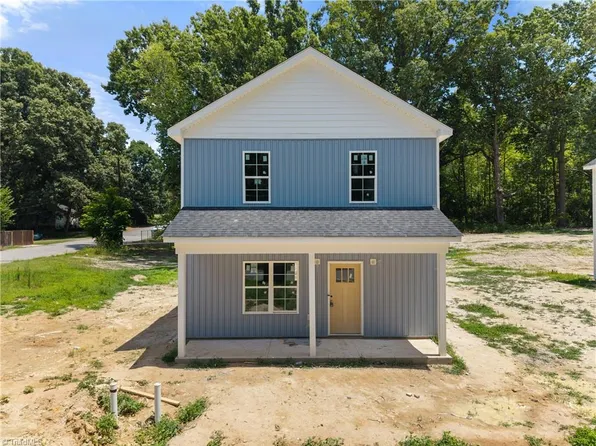 2607 Urban St, Winston Salem, NC 27107