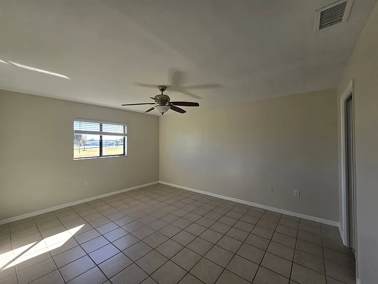 4815 Triton Ct E #11 — Photo 12