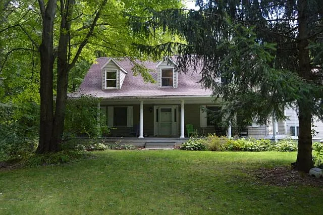 14875 Millard Rd photo 1