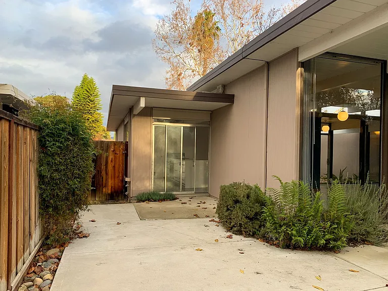 2381 Booksin Ave — Photo 23
