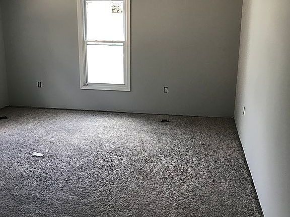 3rd image of 6815 Covecreek Dr