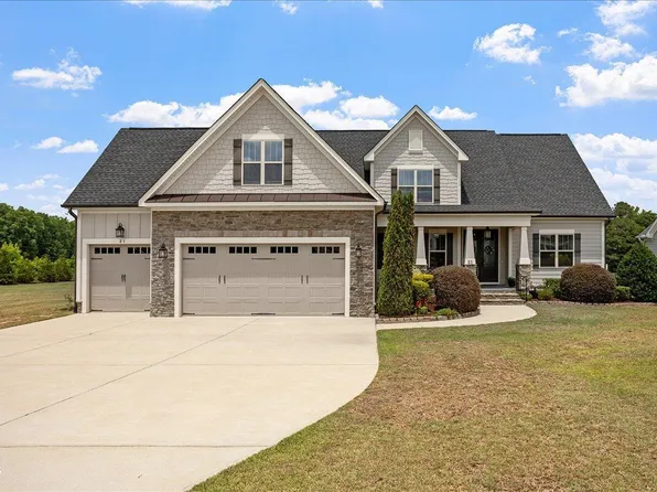 21 Home Run Aly, Four Oaks, NC 27524