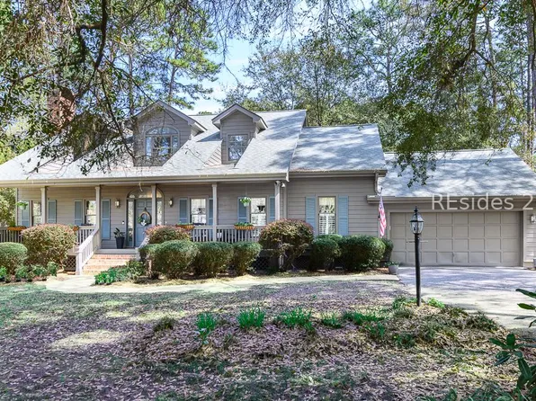 61 Big Woods Dr, Hilton Head Island, SC 29926