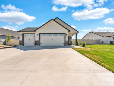 952 N Rockdale Way, Kuna, ID, 83634