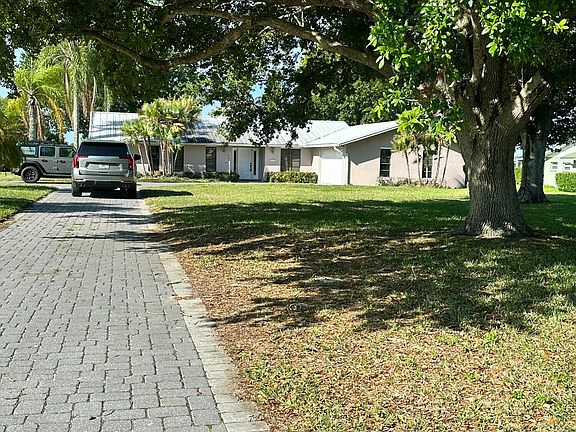 4th image of 13378 SW 144th Parkway
