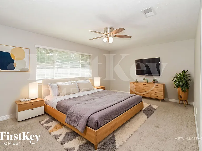 2411 Shady Brook Dr — Photo 13
