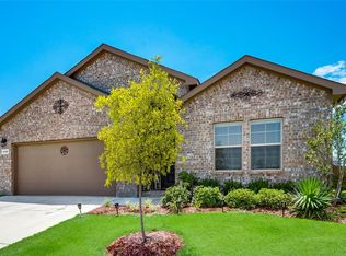 1128 Belsay Ln, Saginaw, TX 76131