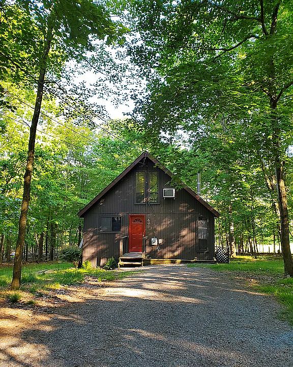 Private Golf Course Chalet