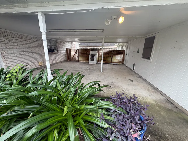 5205 Country Club Dr — Photo 3