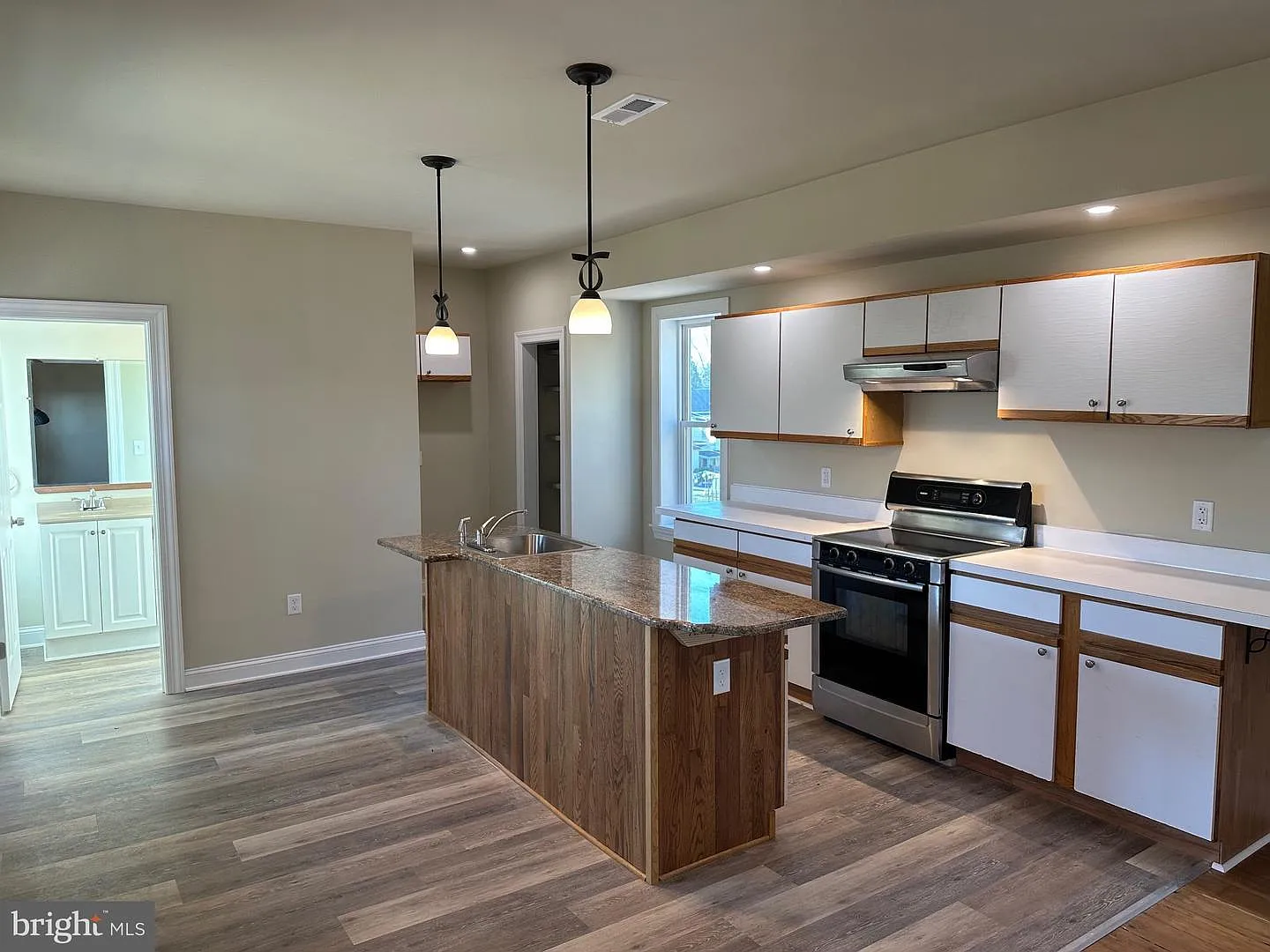 436 South St — Photo 3