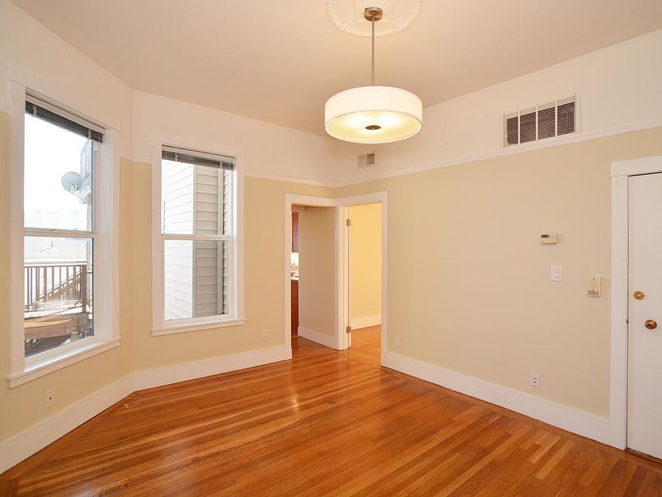 1st image of 2885 Bush St APT 5