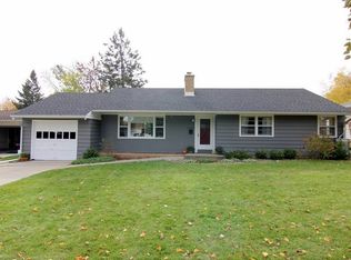 4325 Travis Ter, Madison, WI 53711