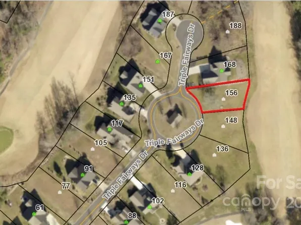 156 Triple Fairways Dr #13, Hendersonville, NC 28739