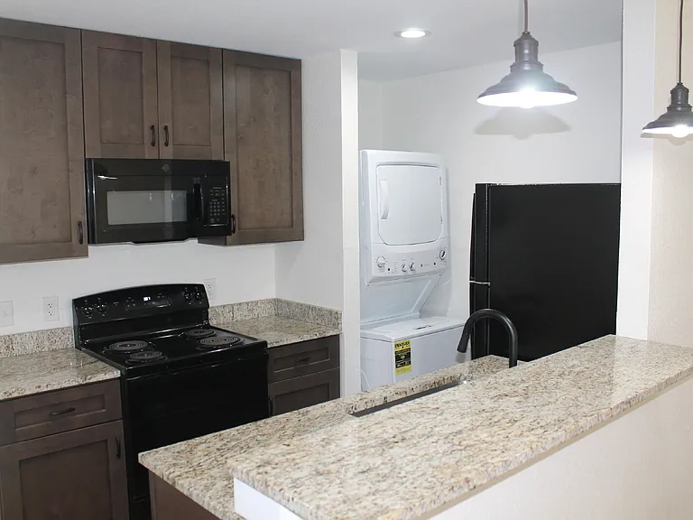 301 E Bowie Ave #A — Photo 11