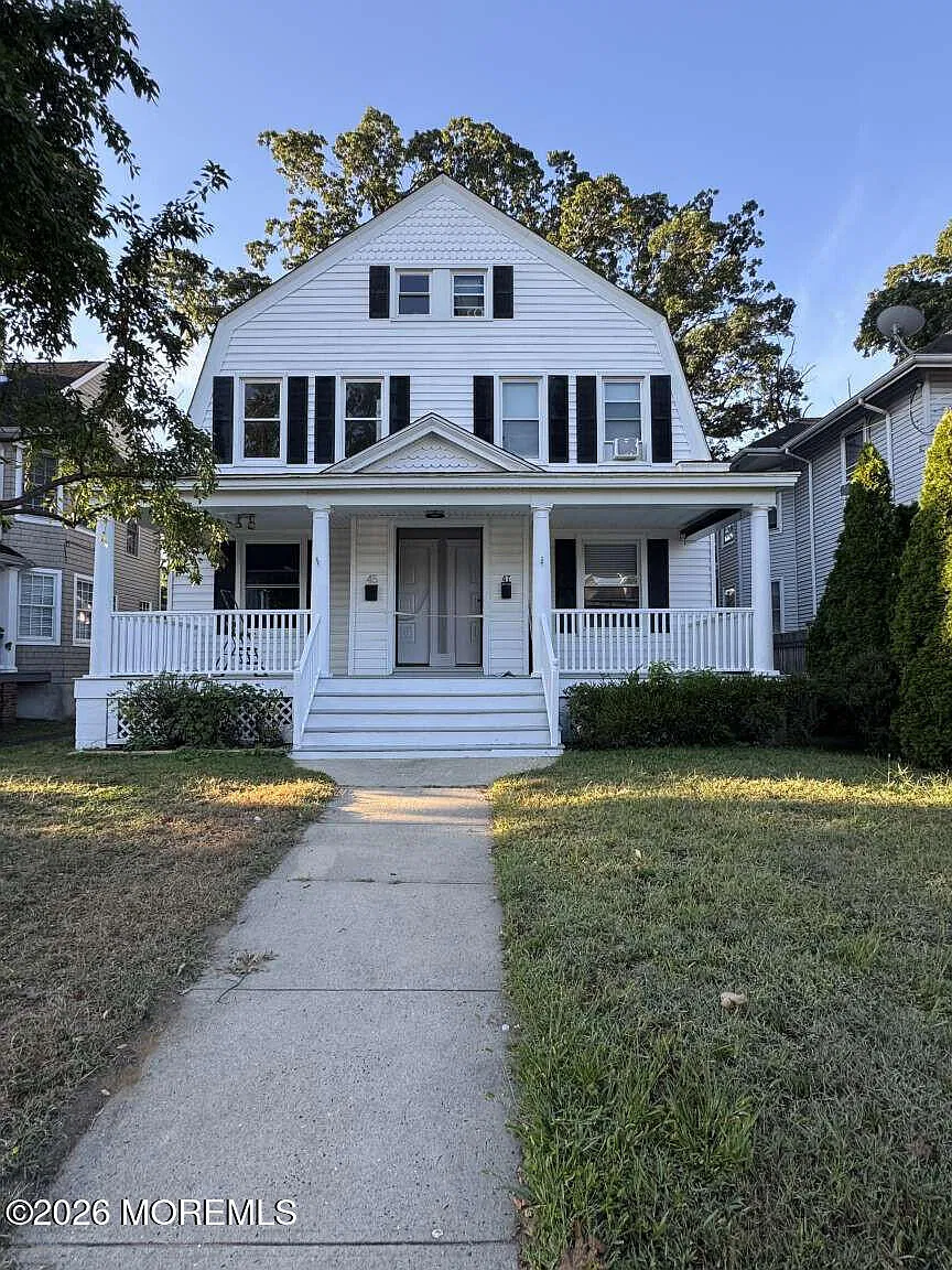 3 bed, 1878 sqft, $5,000 — Photo 1