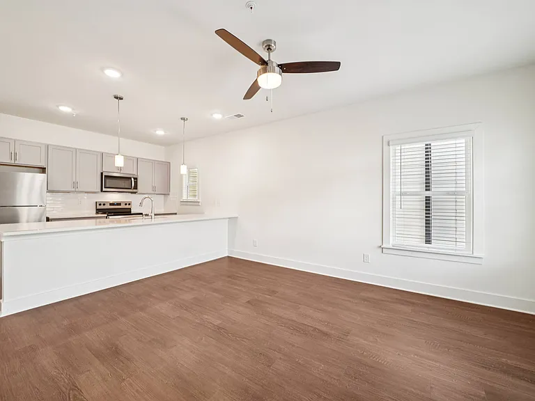 Turnberry Park Apartments and Homes — Photo 80