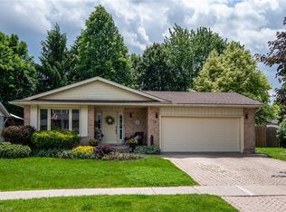 19 Eagle Dr, Woolwich, ON N3B3J1