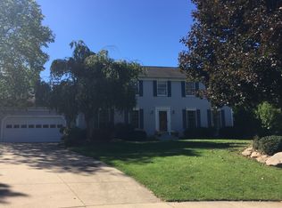 2112 Cross Creek Trl, Cuyahoga Falls, OH 44223