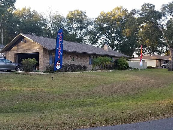2nd image of 3434 NE 33rd Ave
