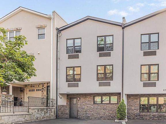 4th image of 3214 Johnson Ave #1