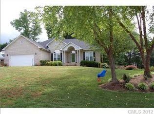 2869 Old Well Ln, Gastonia, NC 28054