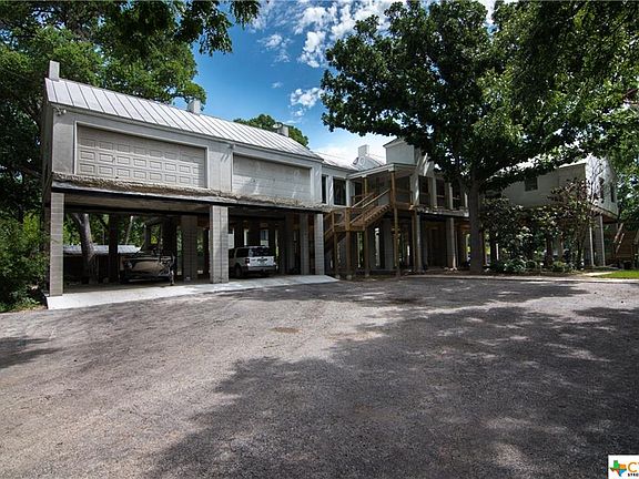 4th image of 255 Lake Placid Dr