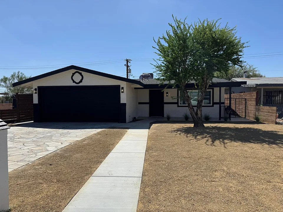 66685 Granada Ave