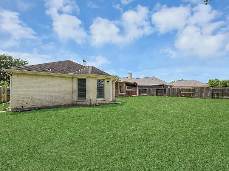 5527 Moss Meadow Ct — Photo 17