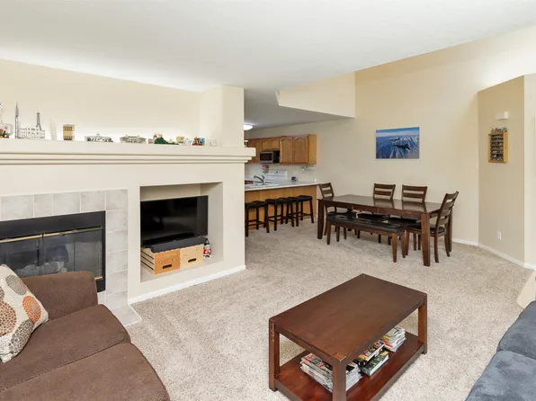 1400 S 52nd St Unit 21, West Des Moines, IA 50265