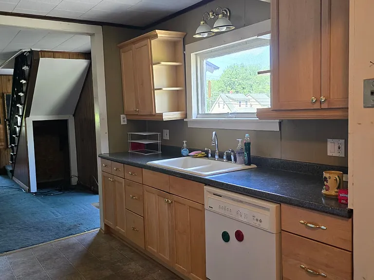 316 W Lake St — Photo 17