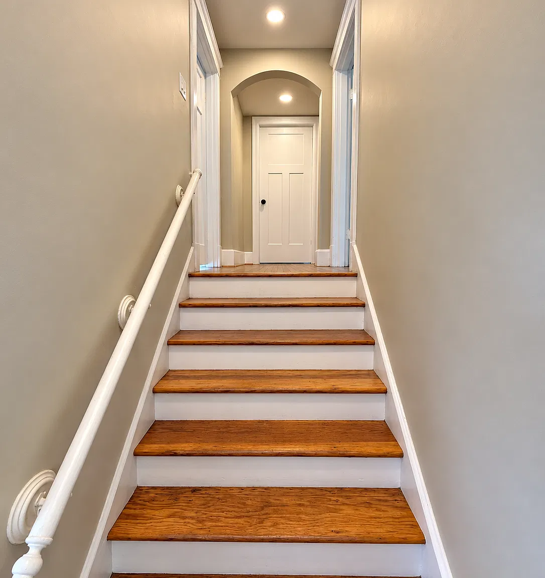 4 bed, 1400 sqft, $4,000 — Photo 2