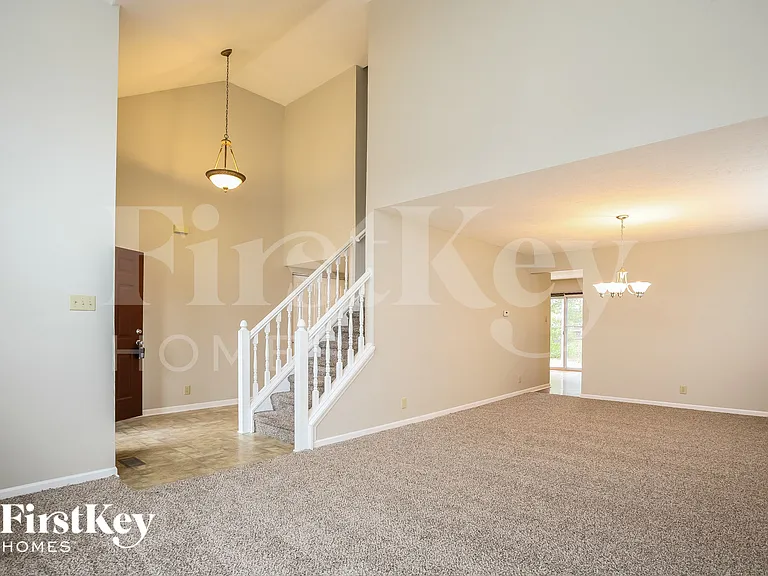 10794 Brixton Ln — Photo 3