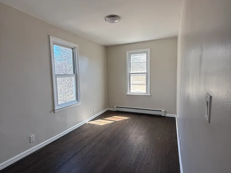 78 Dewitt St #2 — Photo 6