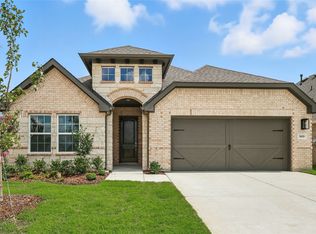 909 Schuberts Rd, Justin, TX 76247