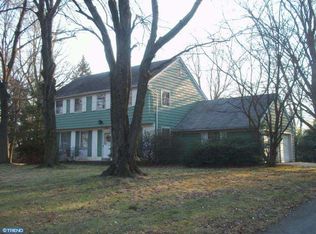 1738 Pheasant Ln, Norristown, PA 19403