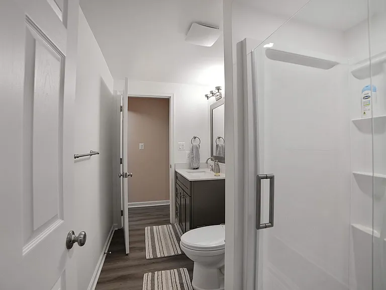 18420 Shady View Ln — Photo 44