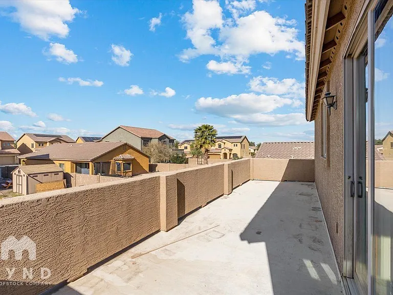 6418 S 49th Dr — Photo 28