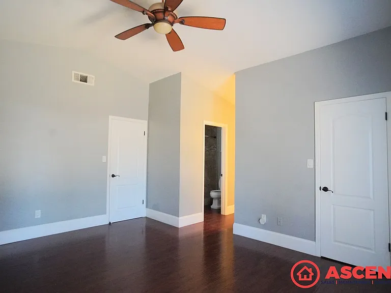 11500 Jimrik Ave — Photo 11