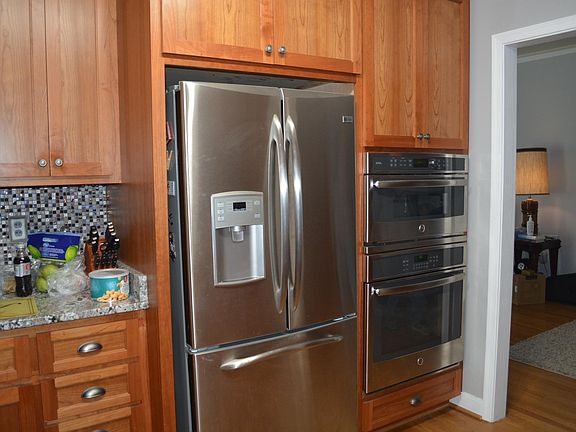 4th image of 6300 Arbor Landing Dr