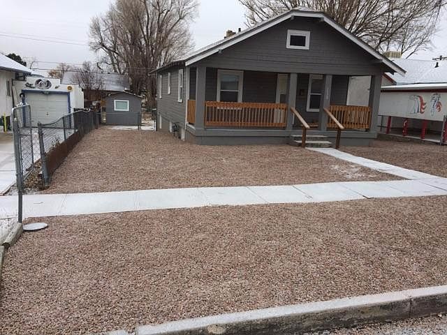1st image of 1520 E 10th St