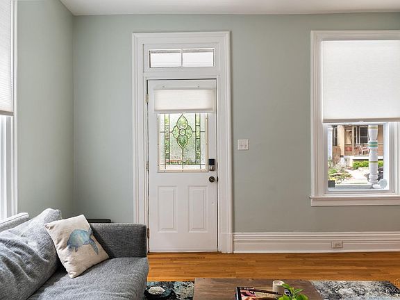 4th image of 4218 Brookside Ave
