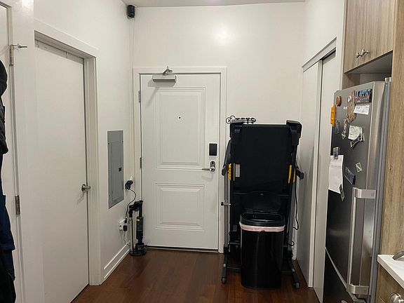 4th image of 4740 N Winthrop Ave APT 322