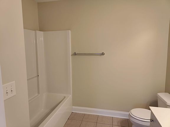 4th image of 4752 Tatton Park Cir Unit 1A