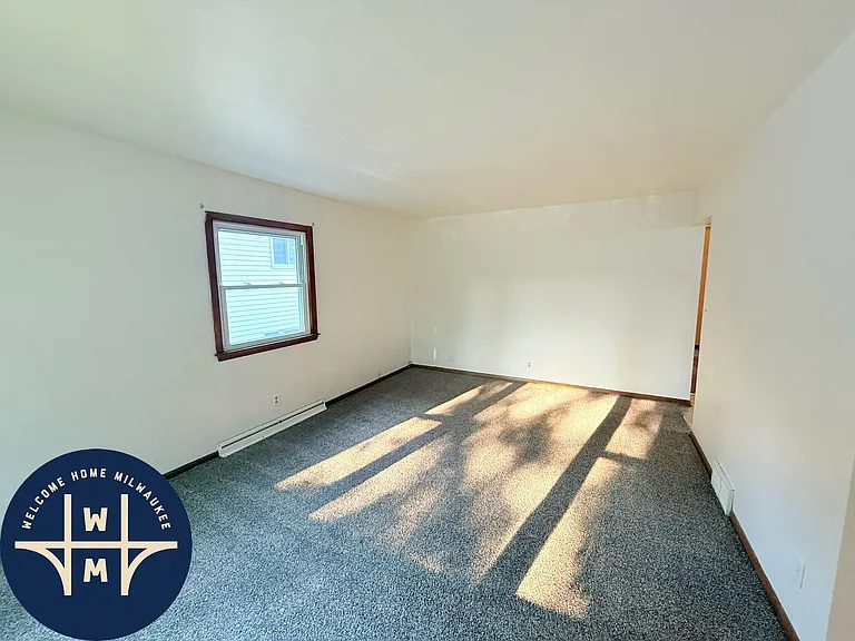 624 S 69th St #624 — Photo 3