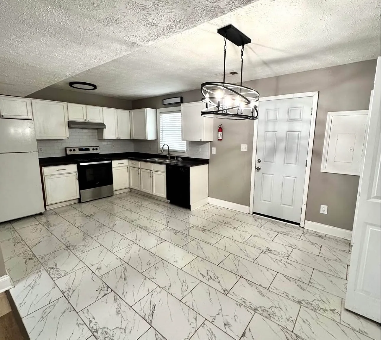 6680 Chupp Rd — Photo 3