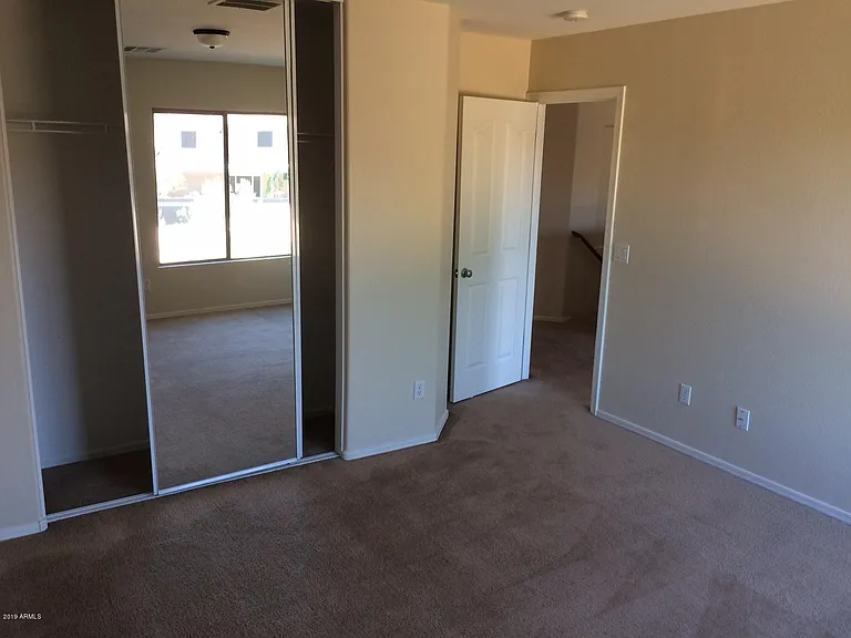 11835 N 151st Dr — Photo 5