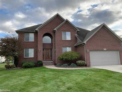 3933 Arlington Ave, Fort Gratiot, MI, 48059