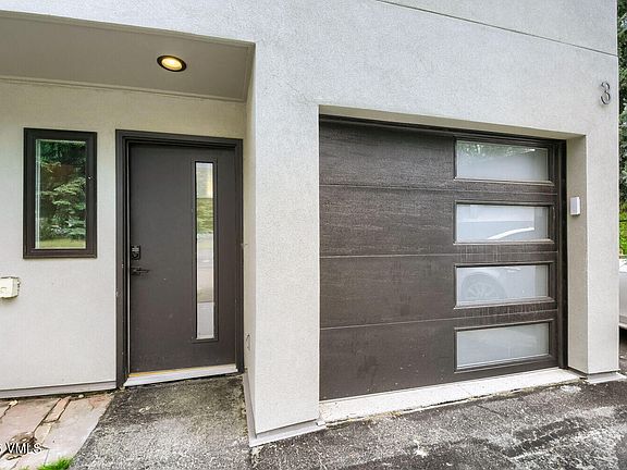 2nd image of 32 Eagle Rd #3